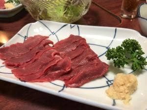 いたや