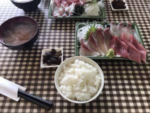 ○八食堂