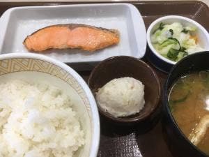 すき家 浦安駅前店