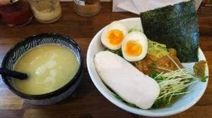 たくぞうのらーめん
