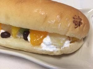 よつばベーカリー BREADYS