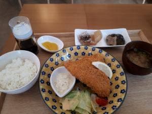カフェ&ダイニングことぶき