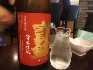 地の酒しん