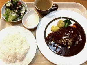 欧風食堂 カプリス