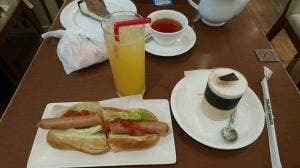 イタリアン・トマト カフェ 別府駅パティオ店