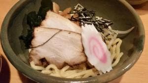 角助