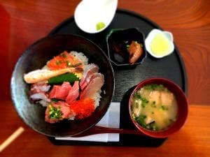 川野鮮魚店