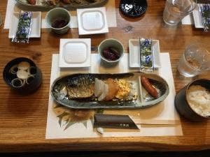 ダイニング厨房万里波