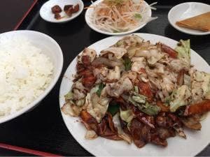 台湾料理 佳佳紅