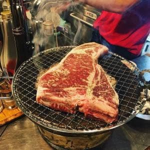 焼肉どんどん 東通り店