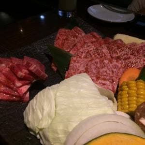 炭火焼肉 韓辛 守恒店