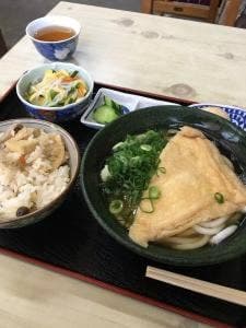 勢野うどん