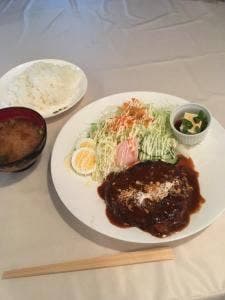 レストラン・カフェ クイーン