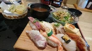 寿し一貫 あぞうの店