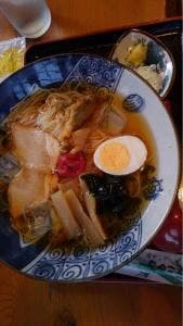 麺処 つるりん房