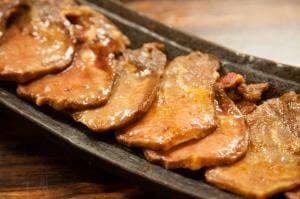 焼肉 食いしん坊