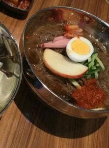 本場ビビンバ 栄香苑