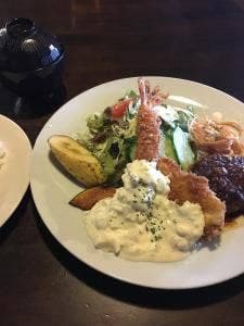 レストラン はっぴぃえんど