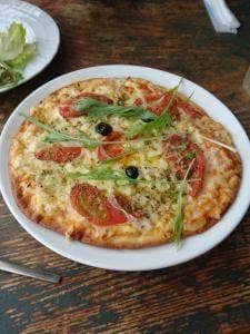 花にかこまれて Garden cafe 南の麦