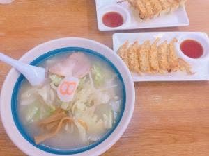 8番らーめん 中川店