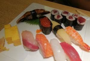 ぎふ初寿司 劇場通り店