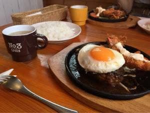 ハンバーグ ハングリー