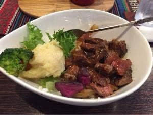 すてーき食堂 アチチ