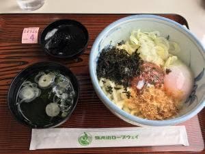 弥彦山ロープウェイ展望食堂