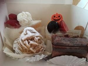 菓子邑 シェ・カオル