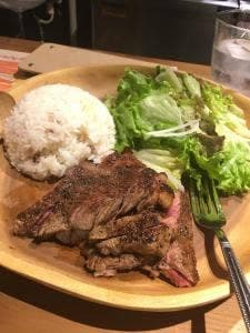Japanize Guest House & Bar