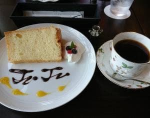 カフェ&シフォン ジュジュ