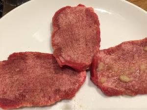 焼肉の岡田屋