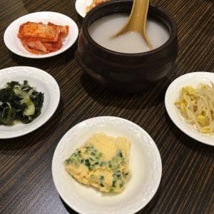 韓国料理 新 京愛館