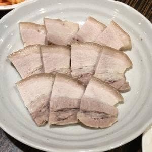 韓国料理 新 京愛館