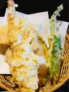 銀しゃり飯と炉端 花ちゃ花ちゃ