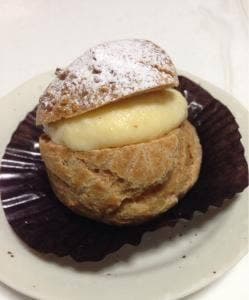 お菓子とパンの小さな店 ロントモン