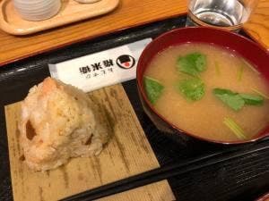 おむすび権米衛 霞が関コモンゲート店