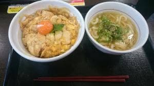 なか卯 小田原鴨宮店