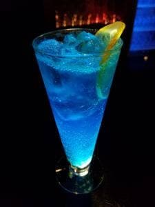 イブ〔EVE〕