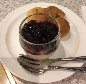 カフェレストラン トリアン