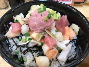 海鮮どんぶり銀八丼東大赤門店