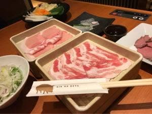 きんのぶた 箕面小野原店