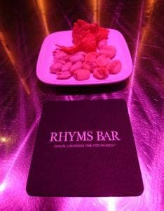 RHYMS・BAR