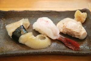 たに口