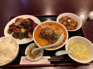 蓬莱春飯店 鶴見東口店