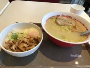 スガキヤ 岡崎イオンモール店