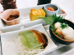 天空の城 三宜亭本館