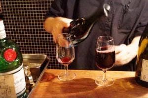 LA ROSE standing bar & cafe