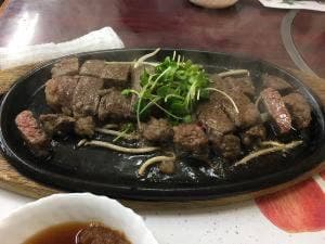 ステーキハウス 楽園