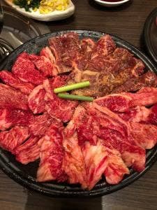 炭火焼肉鶴兆 江坂店
